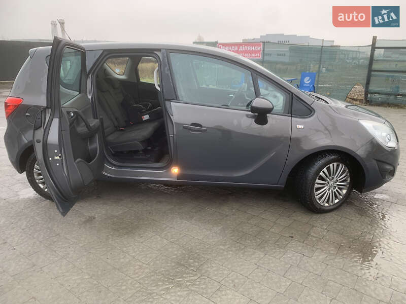 Opel Meriva 2013