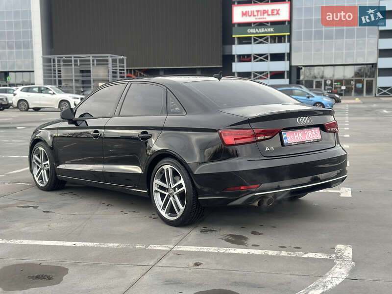 Audi-7