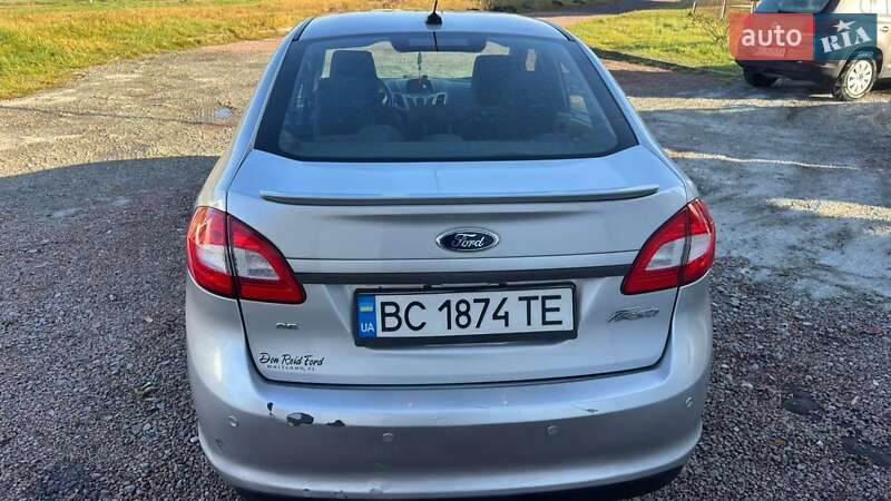 Ford Fiesta 2011