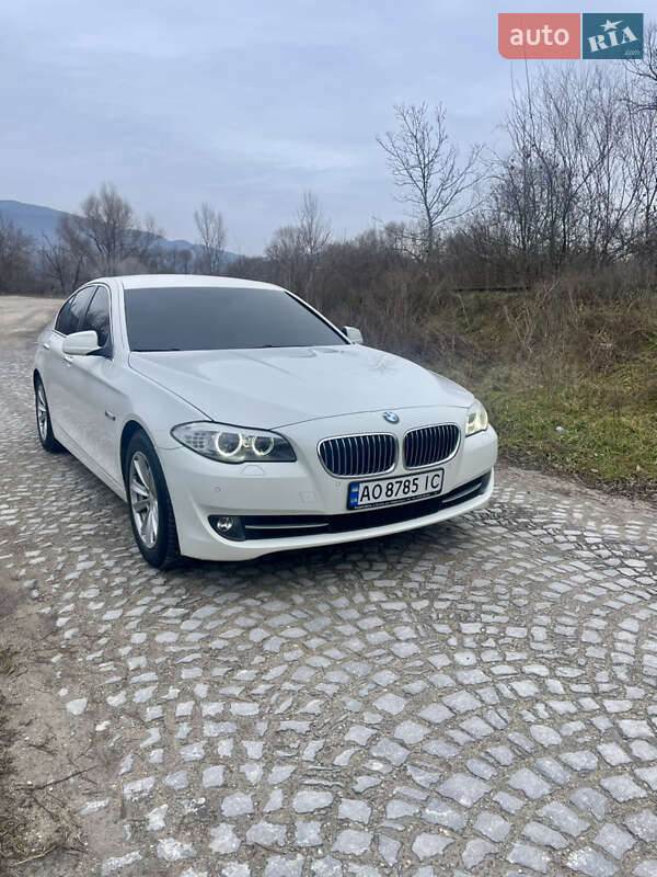 BMW-8