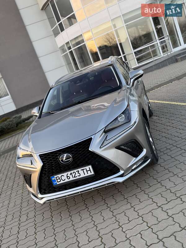 Lexus-28