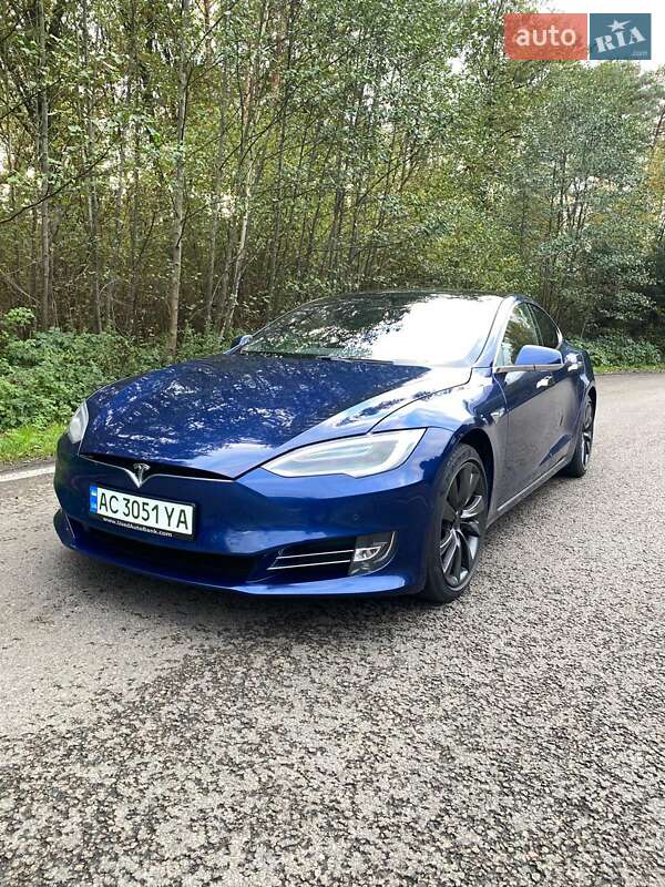 Tesla-33