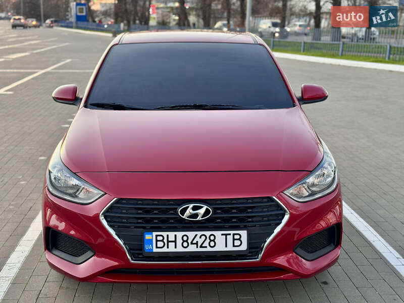 Hyundai-22