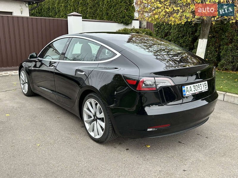 Tesla-5