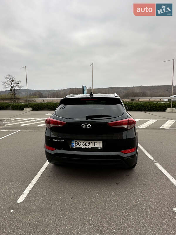 Hyundai-8