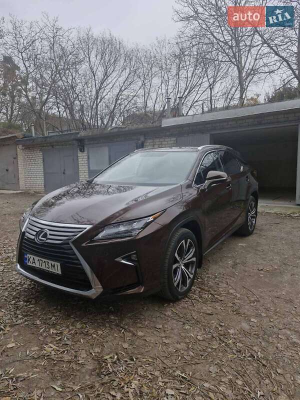 Lexus-2