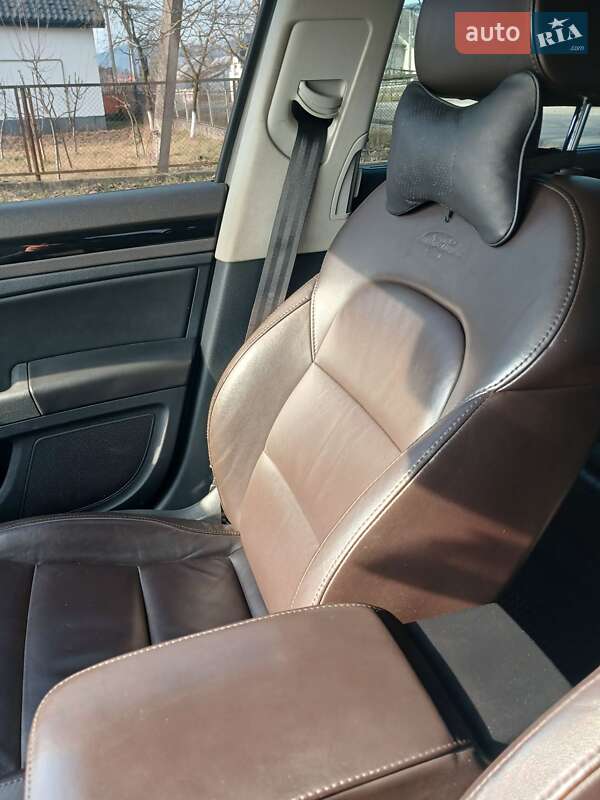 Skoda Superb 2012 Skoda Superb 2012