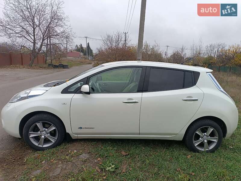 Nissan Leaf 2012