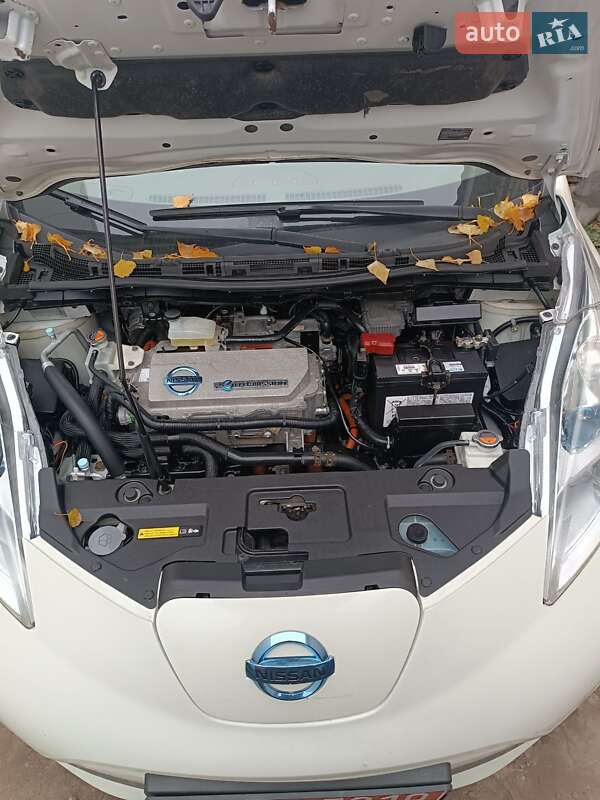 Nissan Leaf 2012