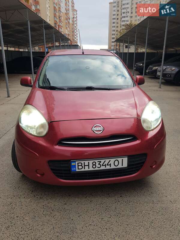 Nissan-2