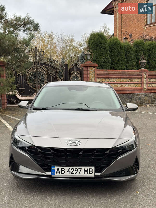 Hyundai-8