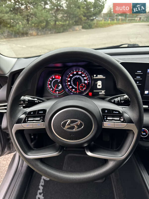 Hyundai-18
