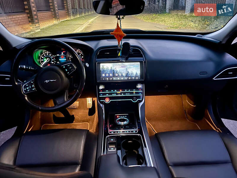 Jaguar-13