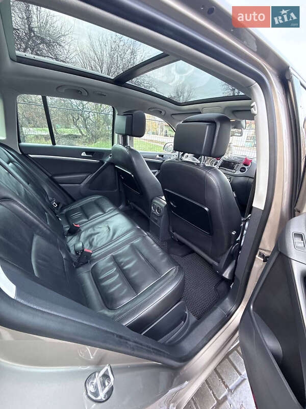 Volkswagen Tiguan 2012