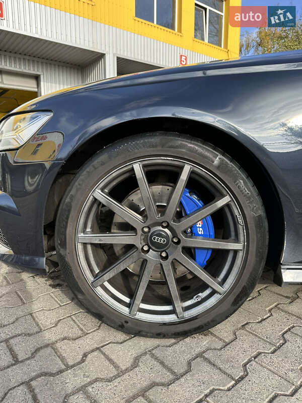 Audi-4