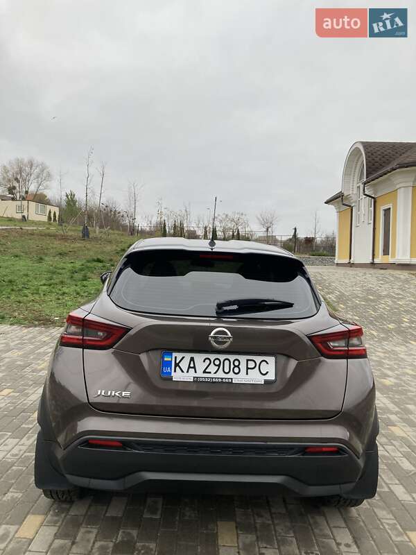Nissan Juke 2021