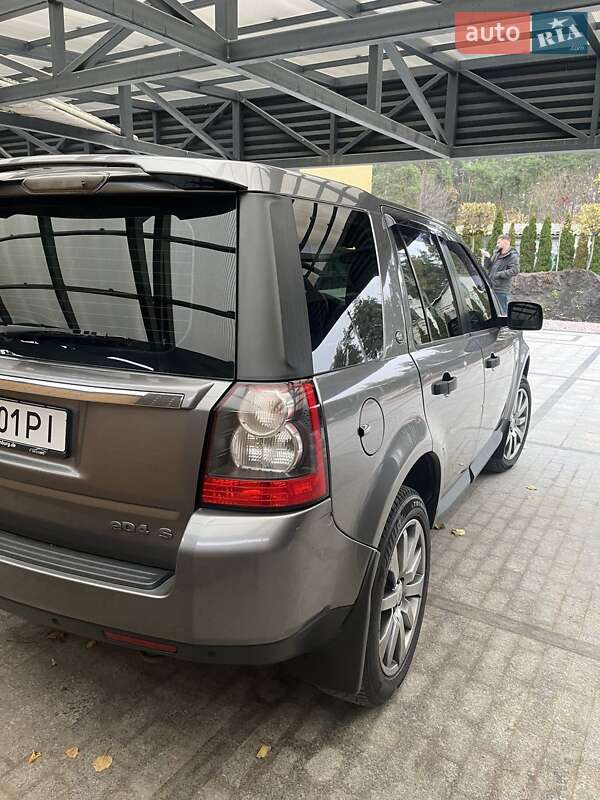 Land Rover Freelander 2011