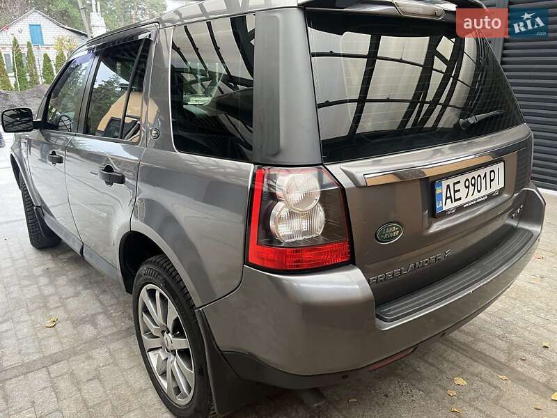 Land Rover Freelander 2011