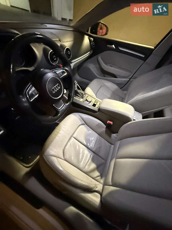 Audi-3