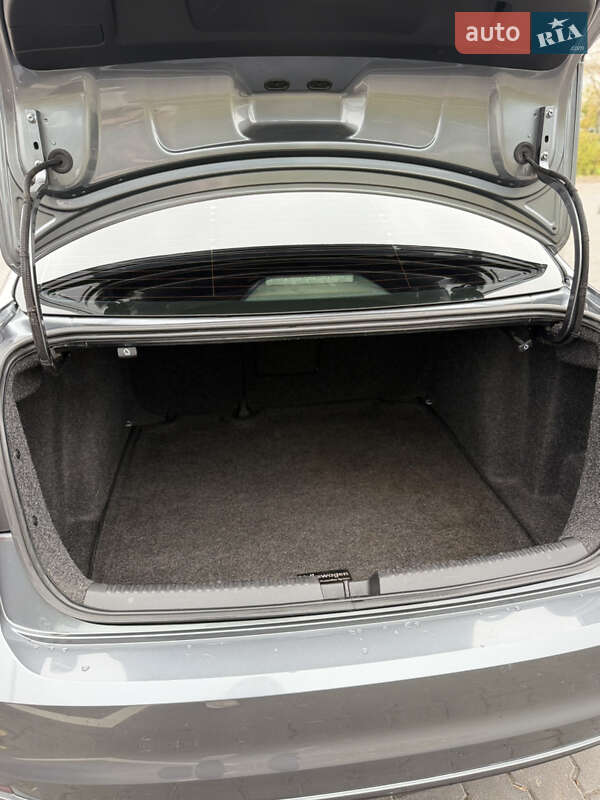 Volkswagen Jetta 2016