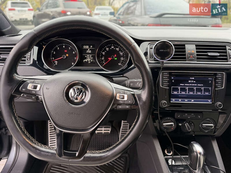 Volkswagen Jetta 2016