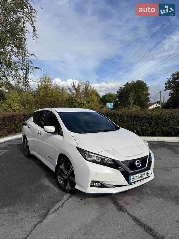 Nissan-6