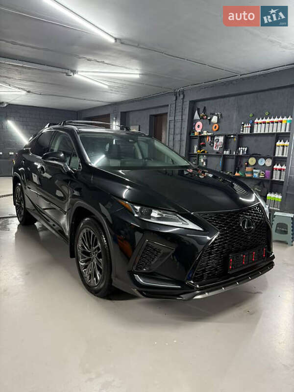 Lexus-6
