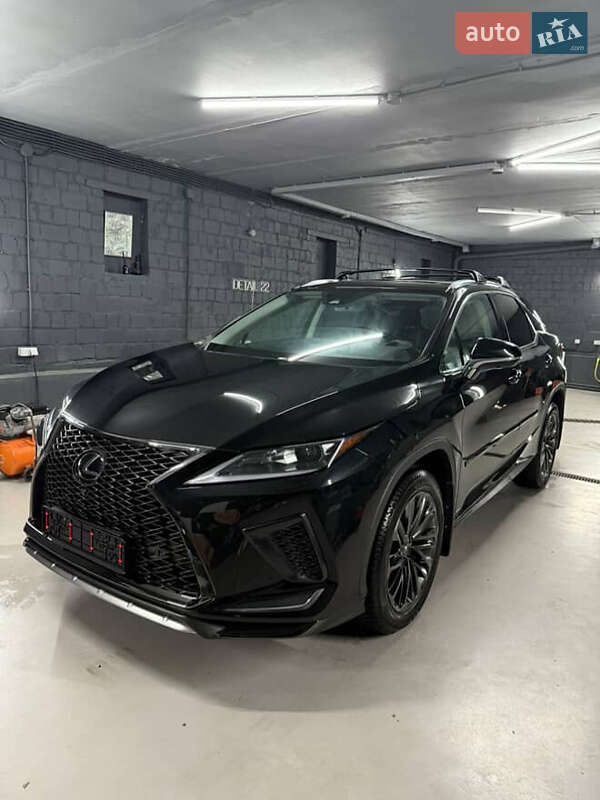 Lexus-5