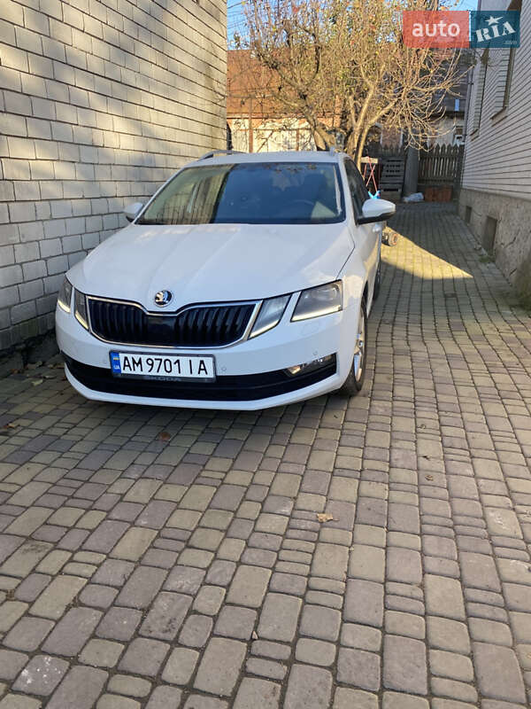 Skoda-4
