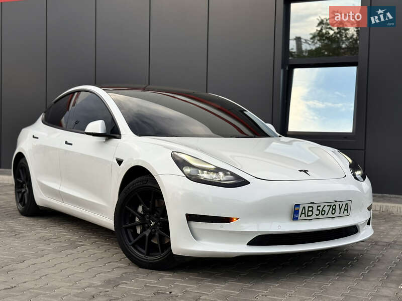 Tesla-44