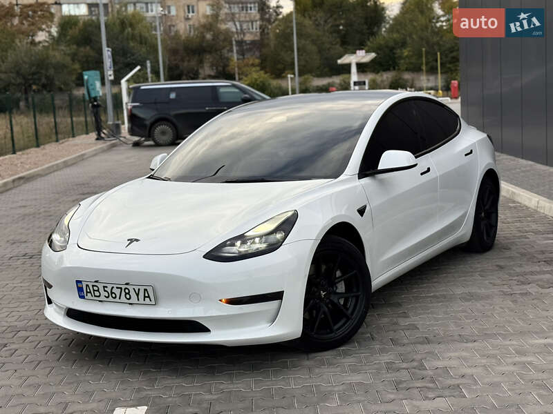 Tesla-31