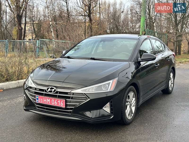 Hyundai Elantra 2019