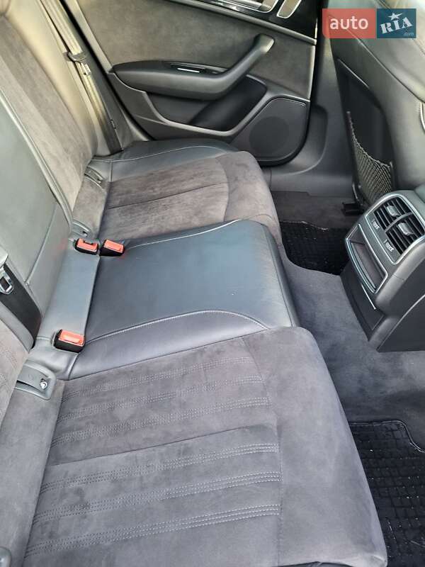 Audi-43