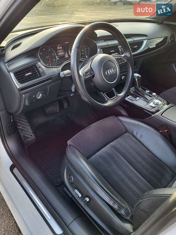Audi-12