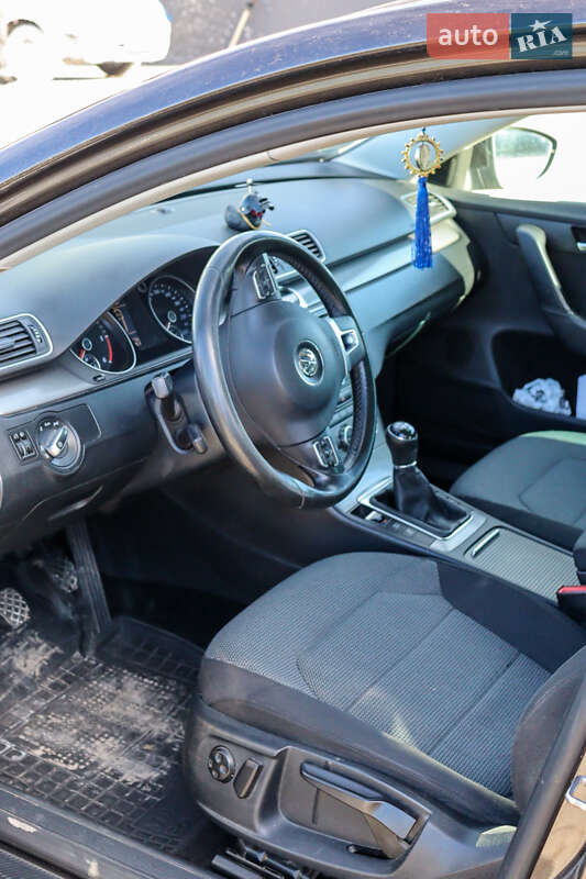 Volkswagen Passat 2013