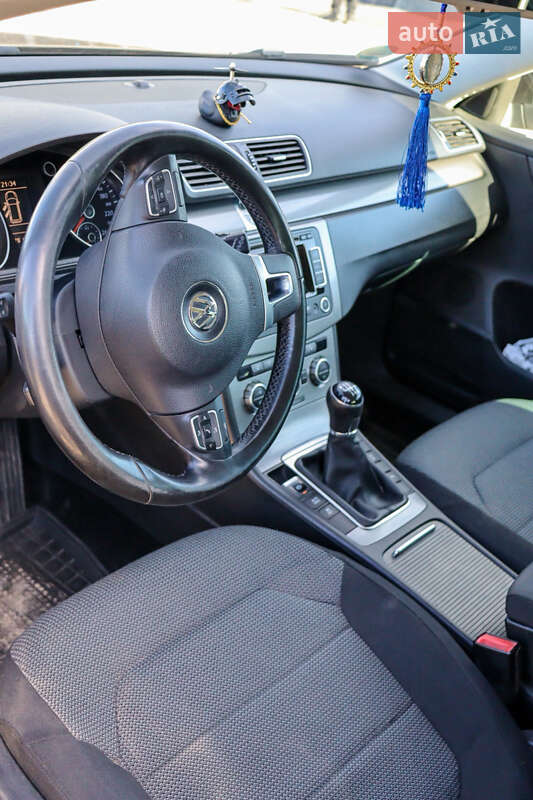 Volkswagen Passat 2013