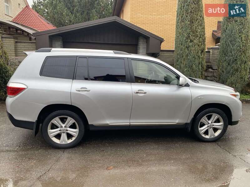 Toyota Highlander 2012