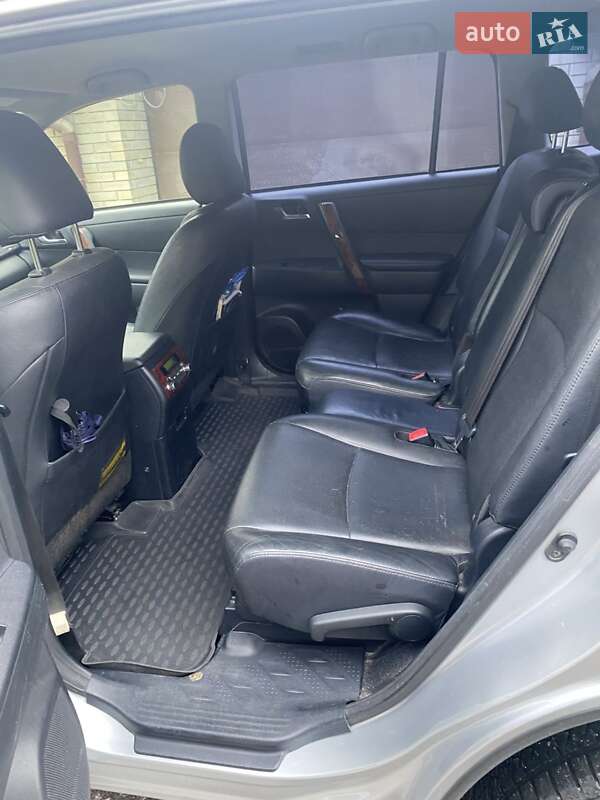 Toyota Highlander 2012