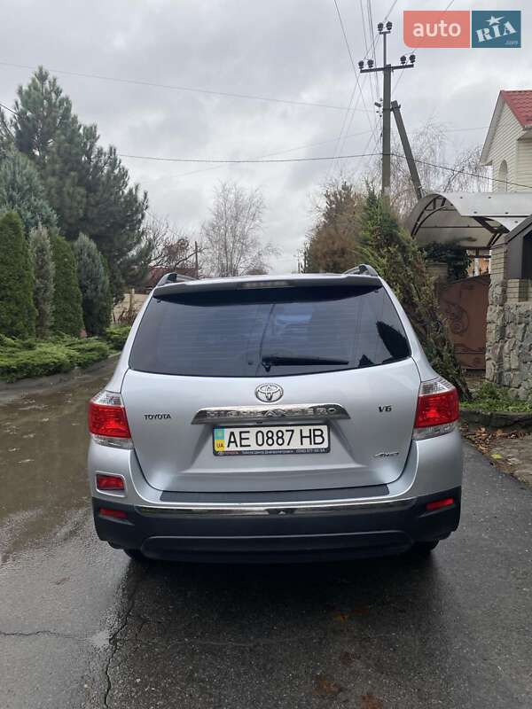 Toyota Highlander 2012