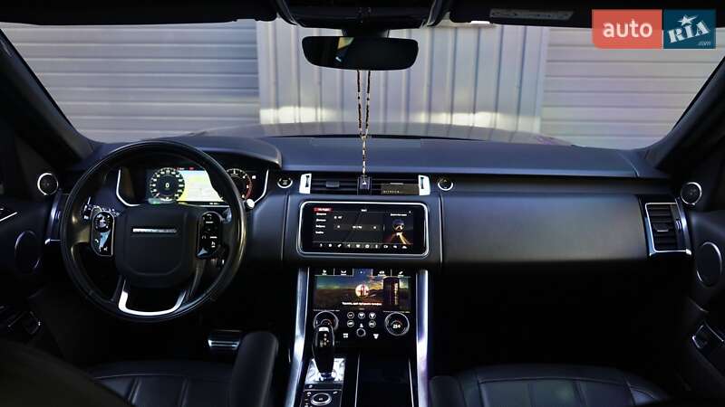 Land Rover-10