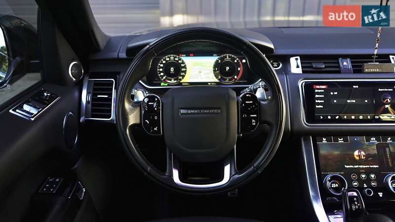 Land Rover-13