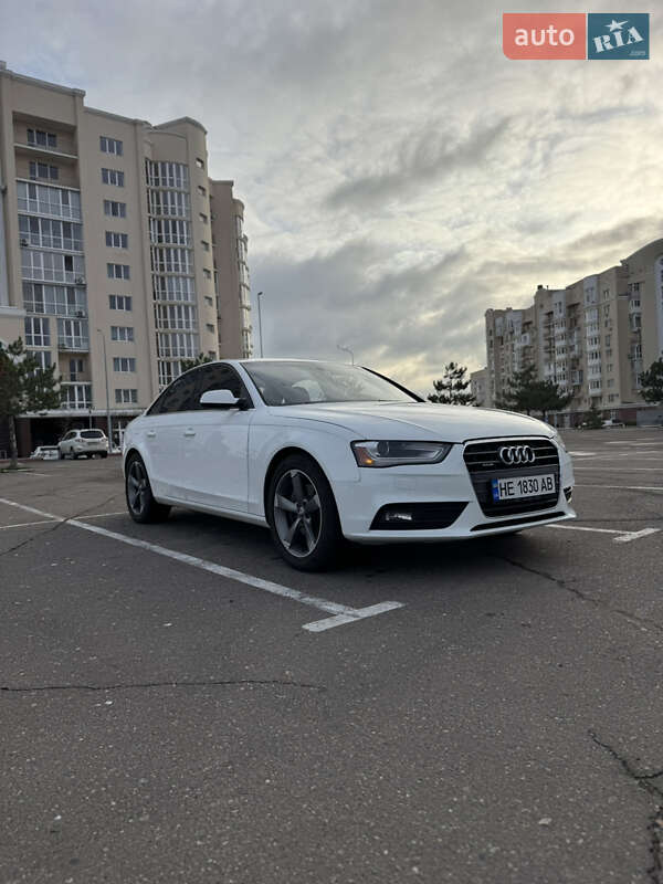 Audi-4