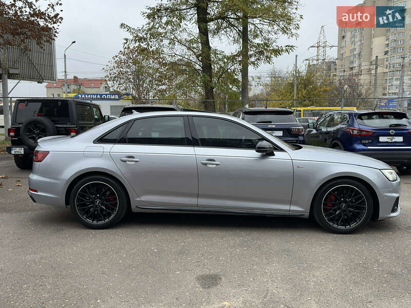 Audi A4 2019