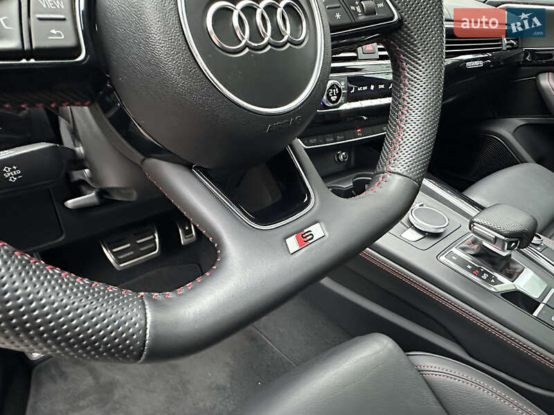 Audi A4 2019