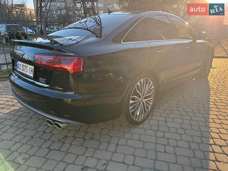 Audi-7