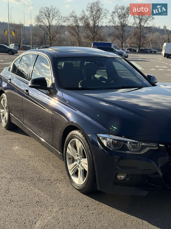 BMW 3 Series 2016