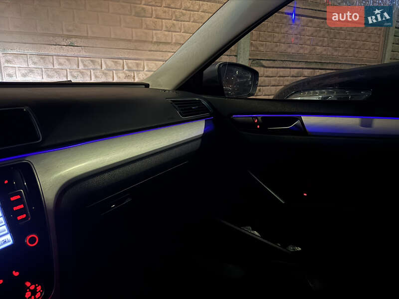 Volkswagen Passat 2013