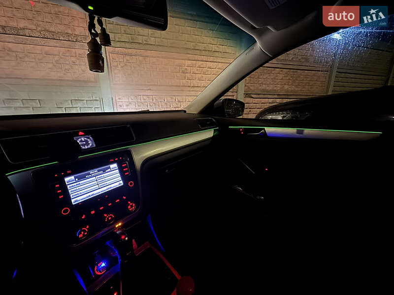 Volkswagen Passat 2013