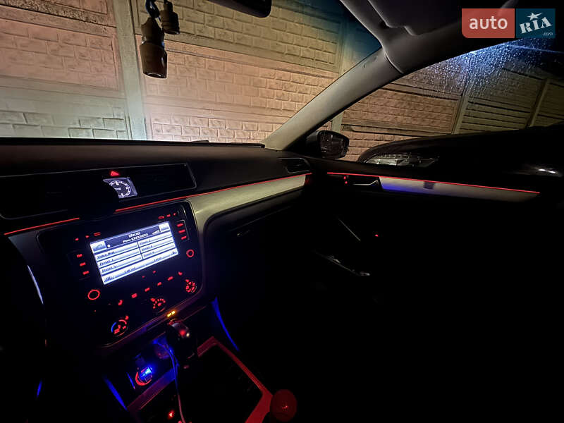 Volkswagen Passat 2013