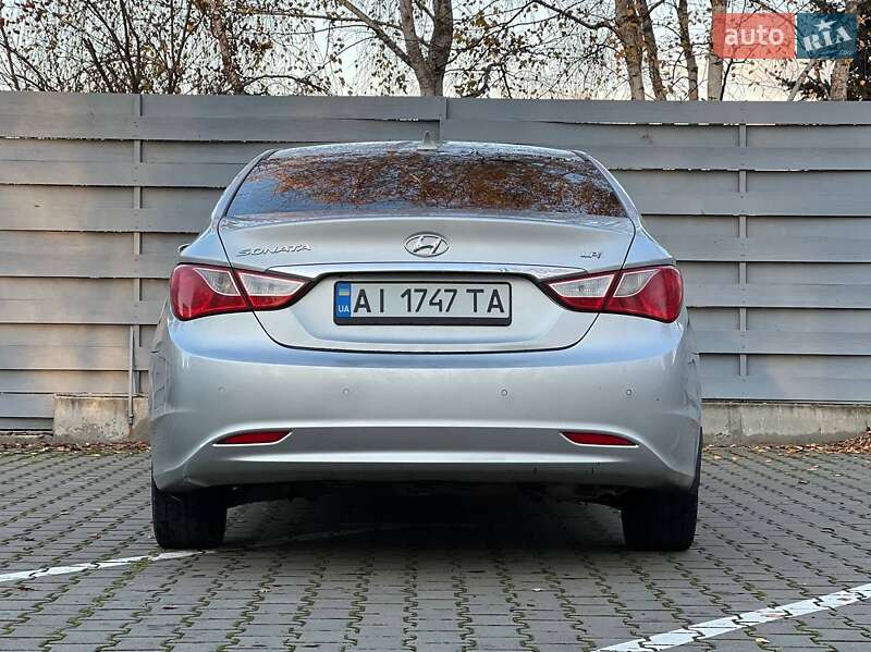 Hyundai-20